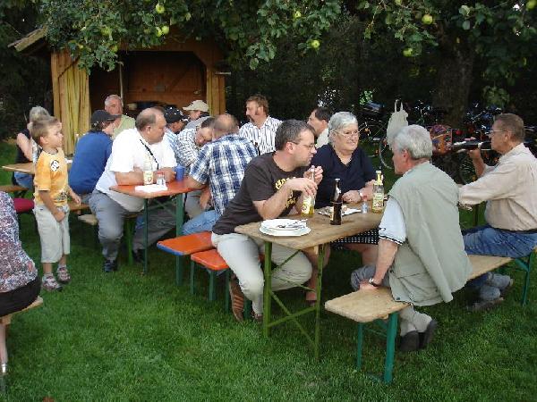  Bildname: Hebauf-25-08-07 025.jpg 
 Breite: 800 Pixel 
 Hhe: 600 Pixel 
 Grsse: 140 kB 